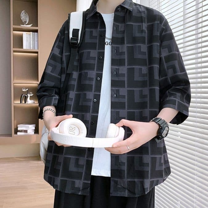 柄シャツ 幾何学模様ゆったり半袖シャツ