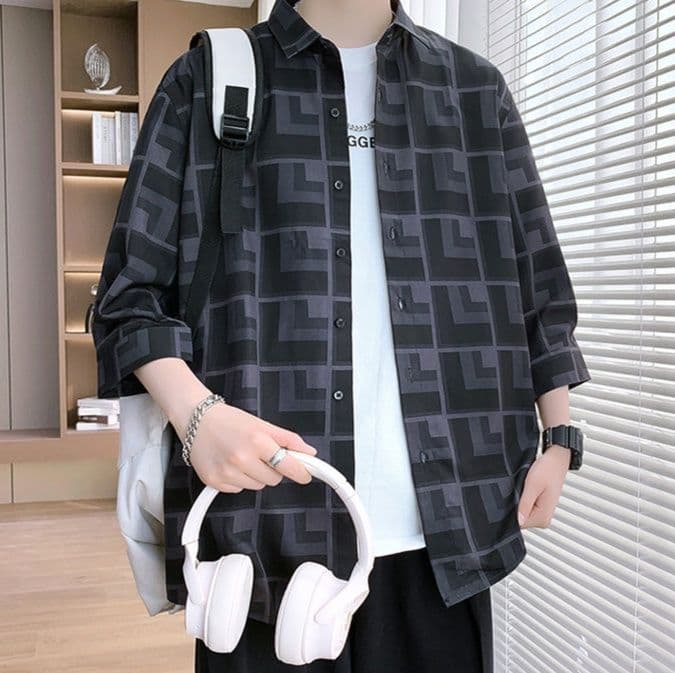 柄シャツ 幾何学模様ゆったり半袖シャツ