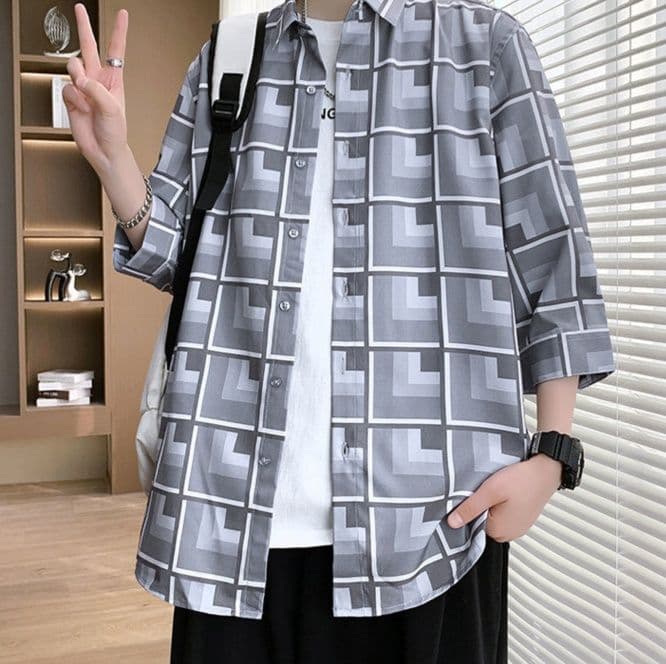 柄シャツ 幾何学模様ゆったり半袖シャツ