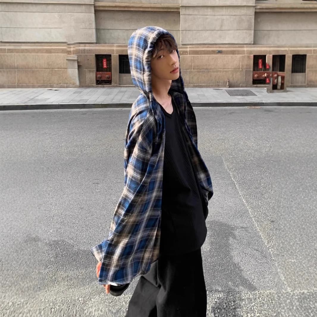 柄シャツ フード付きゆったり柄シャツ