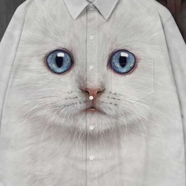 神秘的な瞳の猫柄シャツ