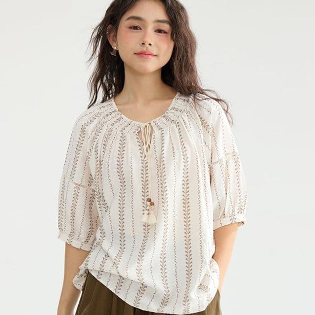 柄シャツ 柄シャツ 優美な草花模様ブラウス