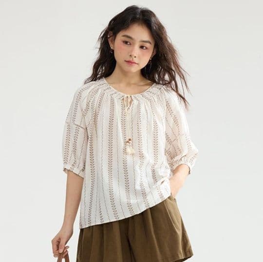 柄シャツ 柄シャツ 優美な草花模様ブラウス