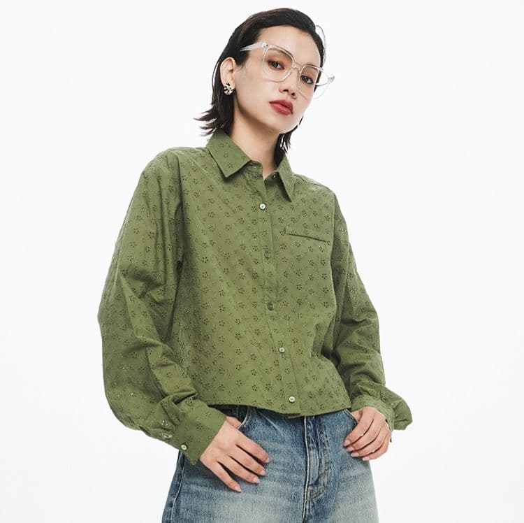 柄シャツ 柄シャツ 小花模様の上品な刺繍シャツ