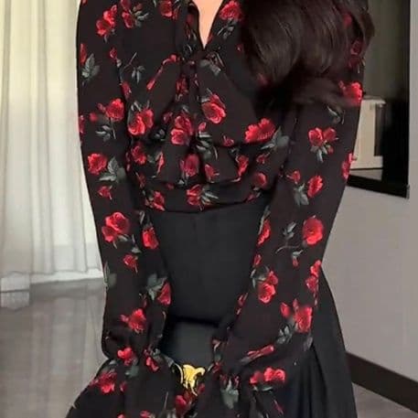 柄シャツ 柄シャツ 優美な薔薇模様フリルブラウス