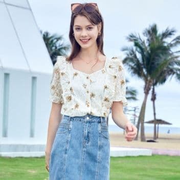 柄シャツ 柄シャツ 優美な小花刺繍 パフスリーブブラウス