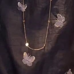 柄シャツ 舞い踊る蝶々柄チャイナトップス