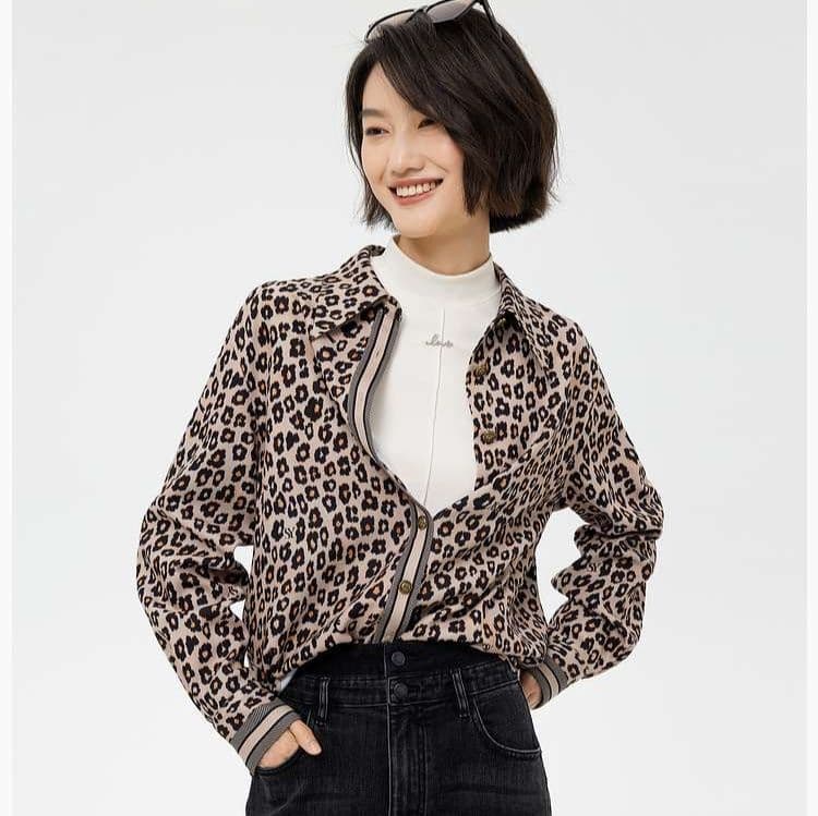 ヒョウ柄シャツ　大人の遊び心 ヒョウ柄シャツブラウス