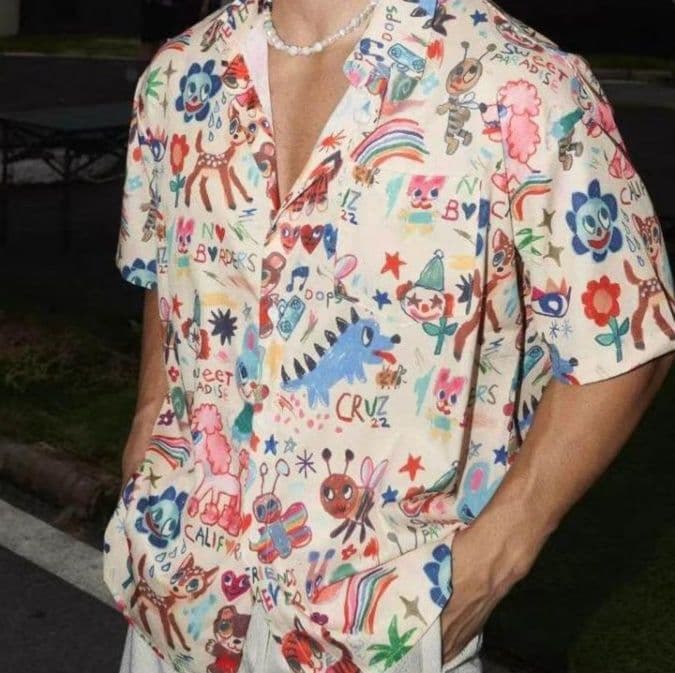 柄シャツ らくがき風アート 総柄開襟シャツ