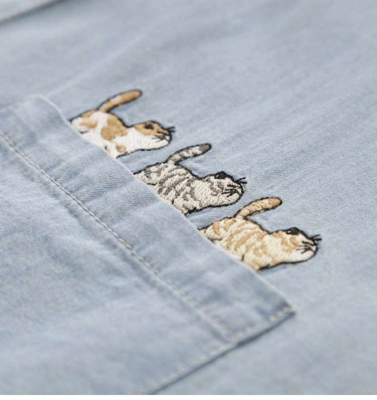 柄シャツ お昼寝猫さんシリーズ 胸ポケット刺繍シャツ