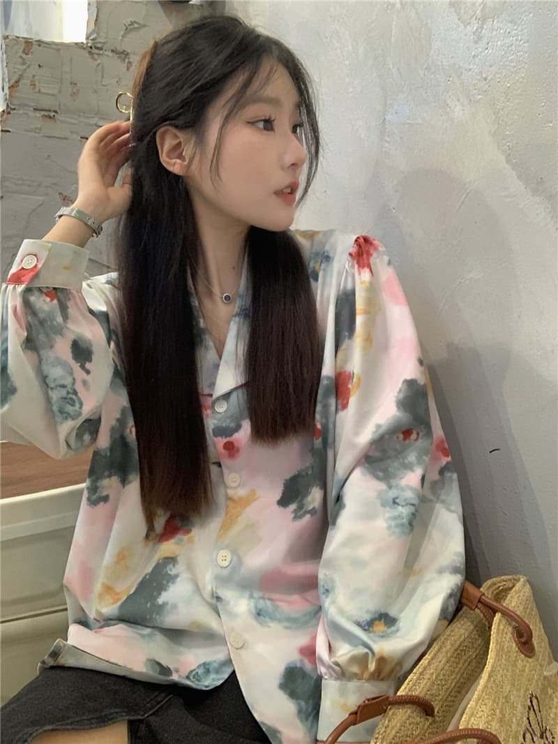韓国風水彩花柄シャツ通勤おしゃれ長袖ブラウス