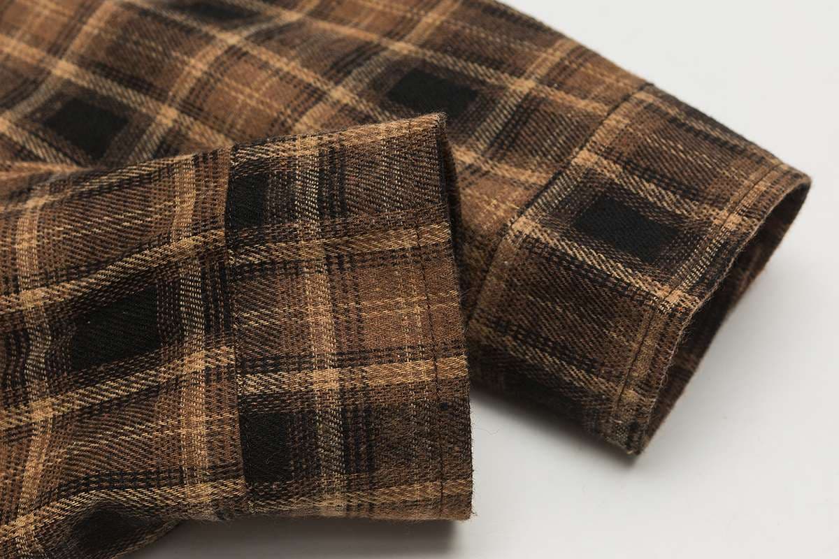 クラシック風格チェック柄シャツ