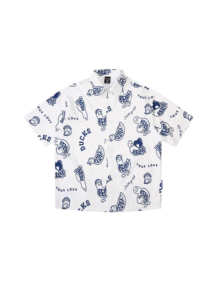 柄シャツ 文字とイラスト散りばめ総柄シャツ