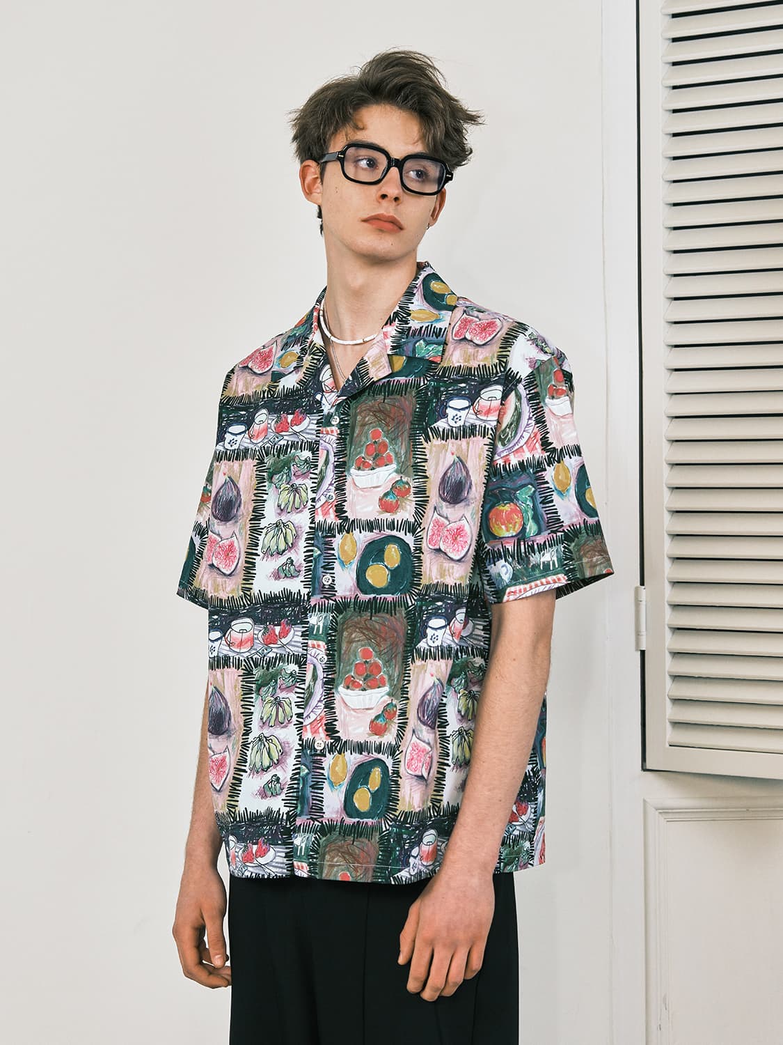 柄シャツ フルーツマーケット 絵画風総柄シャツ