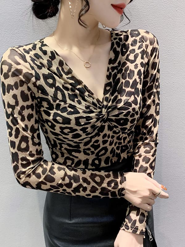 柄シャツ 華麗なる野性美 ツイストデザイン