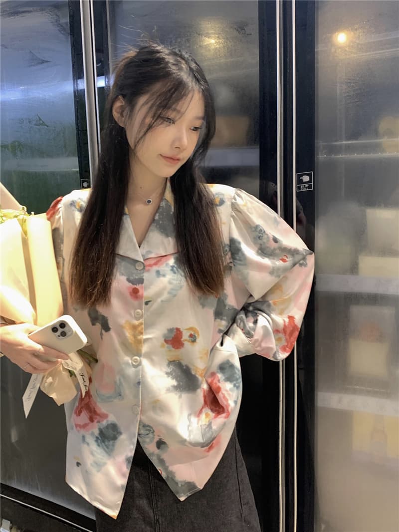韓国風水彩花柄シャツ通勤おしゃれ長袖ブラウス