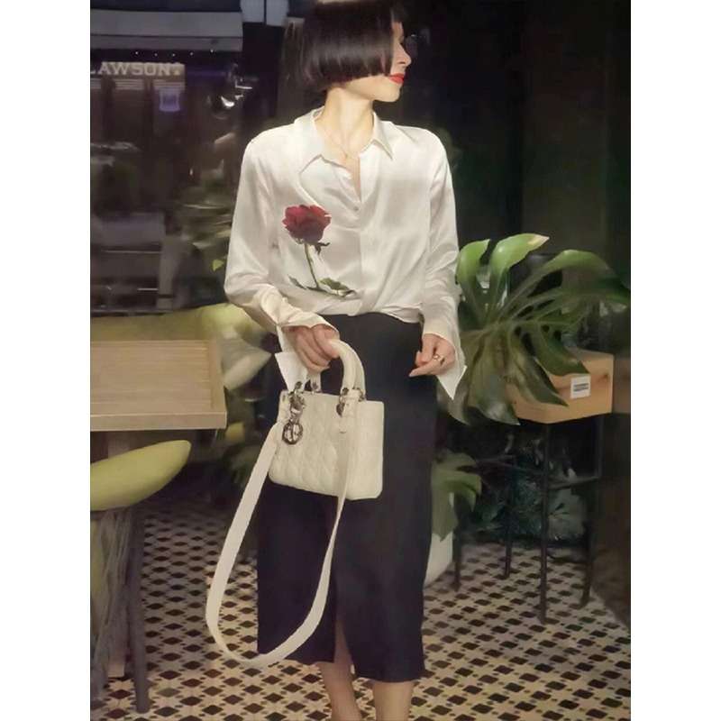 柄シャツ 一輪薔薇モチーフ 優美シャツ