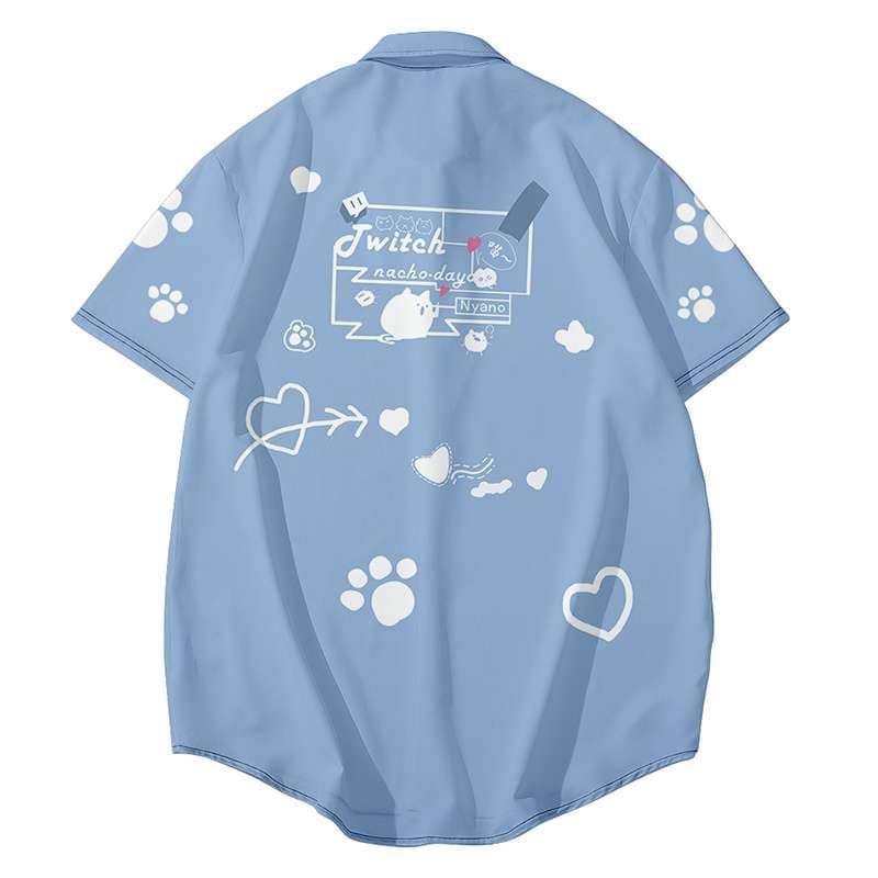 猫柄シャツ　愛らしい肉球とハートの遊び心猫柄シャツ