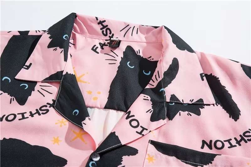 ゆるかわ黒猫 シルエット柄シャツ
